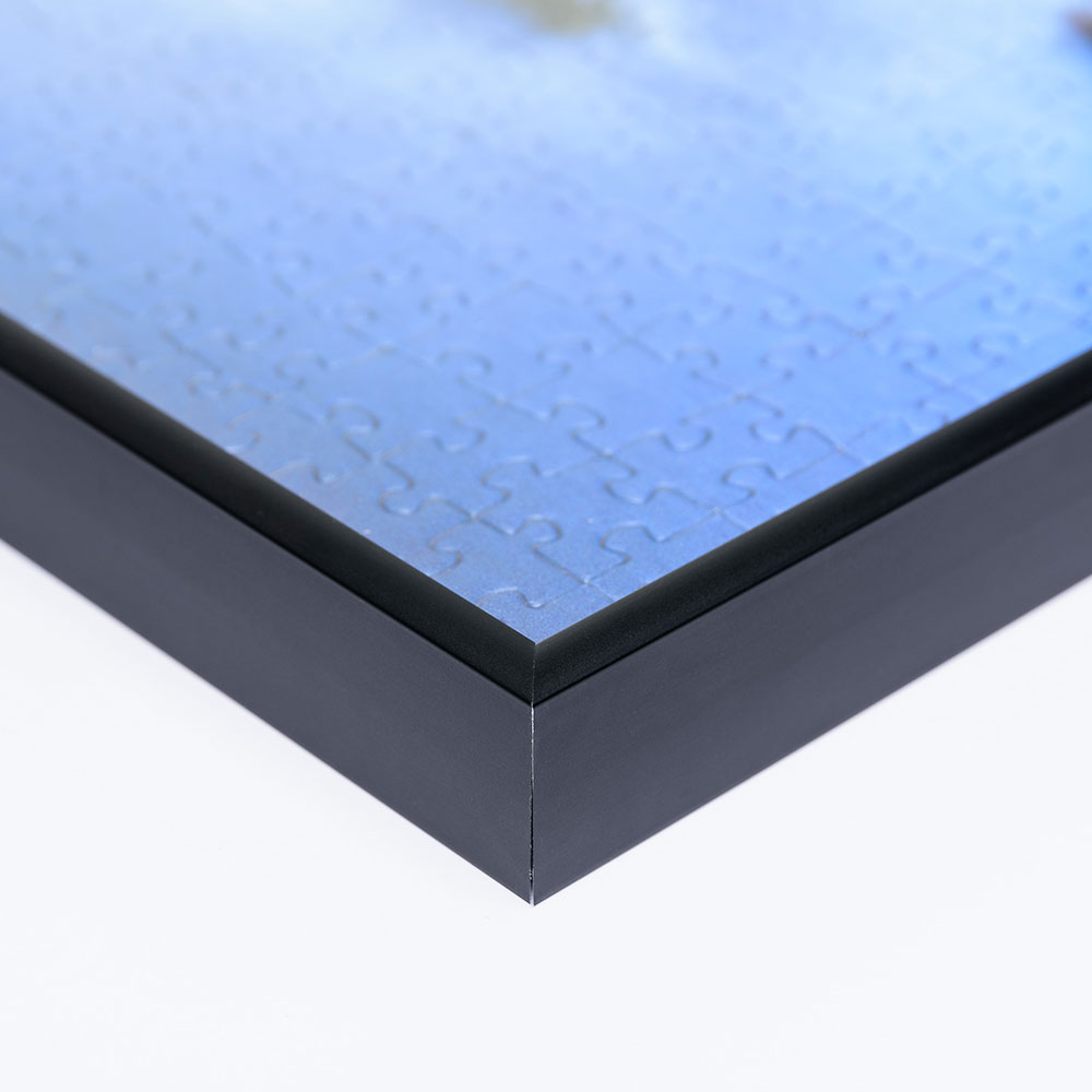 Cornice in alluminio per puzzle per 5000 pezzi 101x153 cm | nero opaco | 1,5 mm vetro artificiale